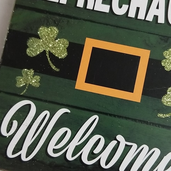 🍀NEW "Leprechauns Welcome" Distressed Wood Home Decor - Picture 3 of 17